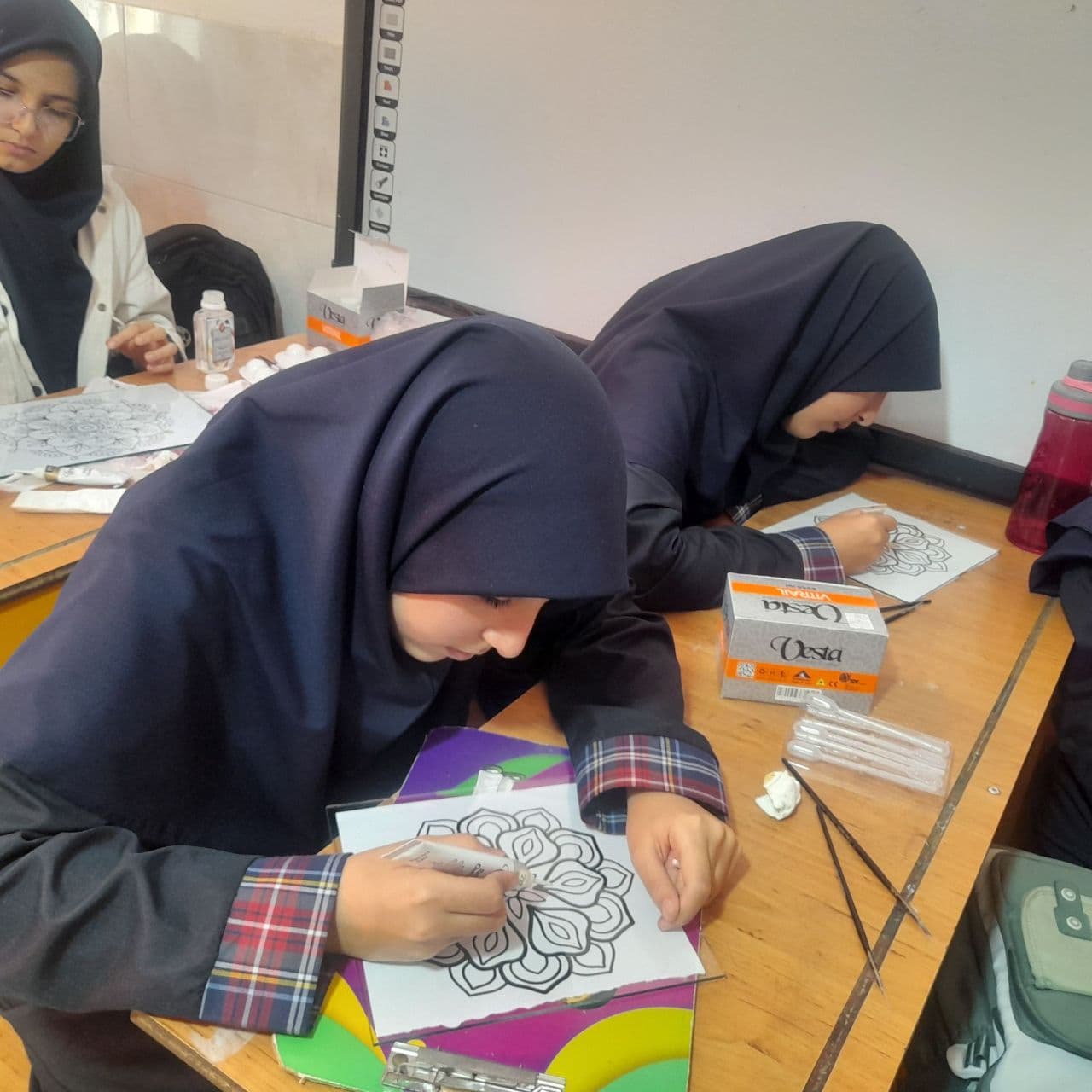 ویترای روی شیشه -کلاس هفتم